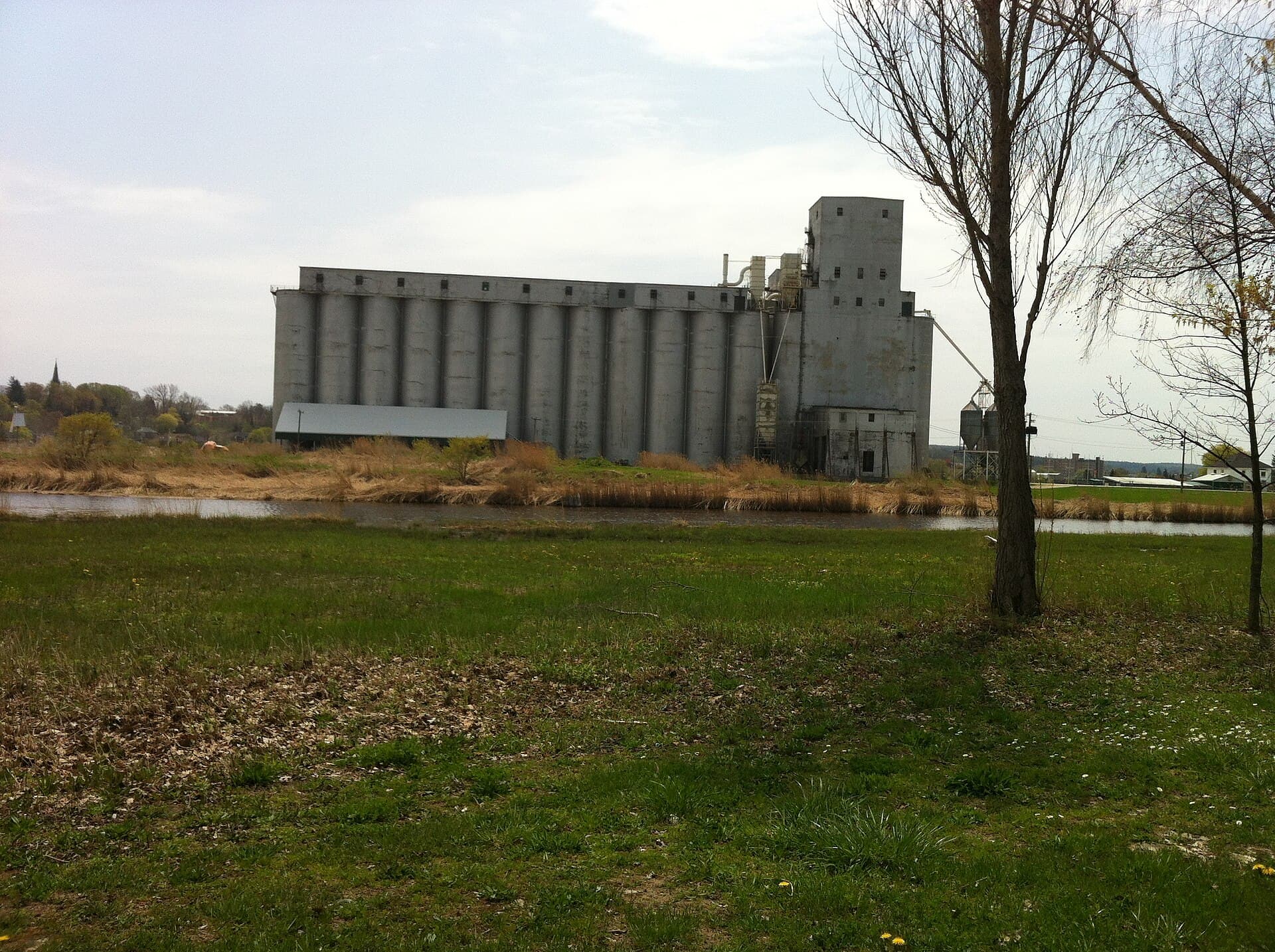 The Great Lakes Elevator on Owen Sound's harbour.